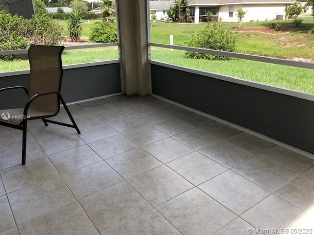 Vendido Recientemente: $219,900 (4 camas, 2 baños, 1788 Pies cuadrados)