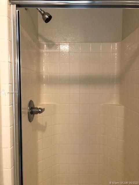 walkin shower