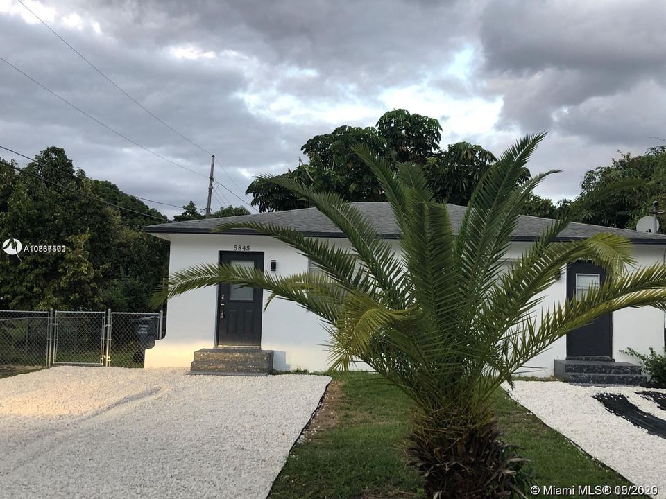 Recently Rented: $1,250 (1 beds, 1 baths, 0 Square Feet)