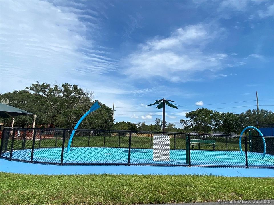 Recently Sold: $710,000 (5 beds, 3 baths, 3367 Square Feet)