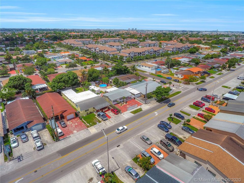 Recently Sold: $349,000 (3 beds, 1 baths, 1080 Square Feet)