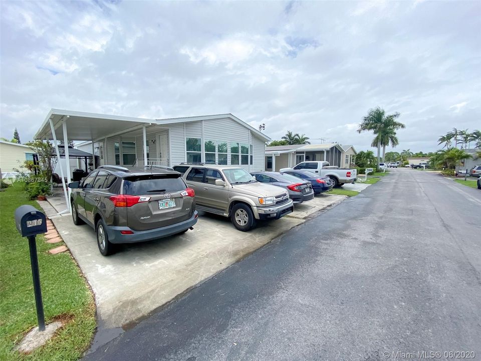 Recently Sold: $75,000 (3 beds, 2 baths, 8255 Square Feet)
