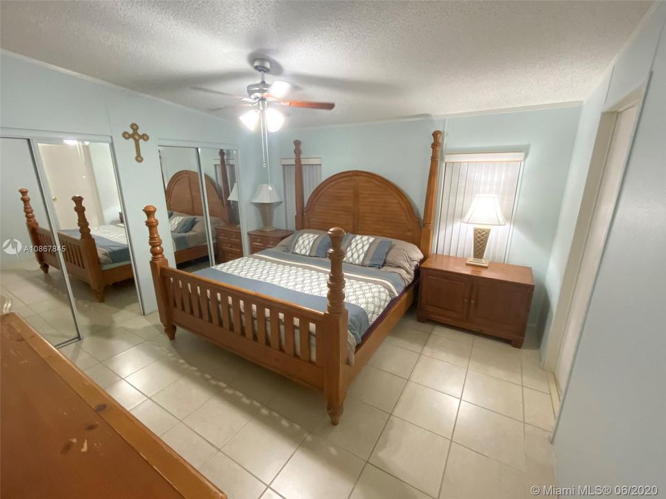 Recently Sold: $75,000 (3 beds, 2 baths, 8255 Square Feet)