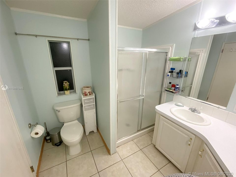 Recently Sold: $75,000 (3 beds, 2 baths, 8255 Square Feet)