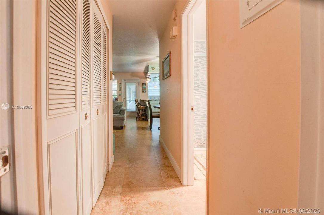 Vendido Recientemente: $99,900 (1 camas, 1 baños, 900 Pies cuadrados)