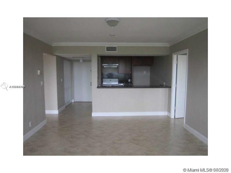 Recently Rented: $1,600 (2 beds, 2 baths, 992 Square Feet)