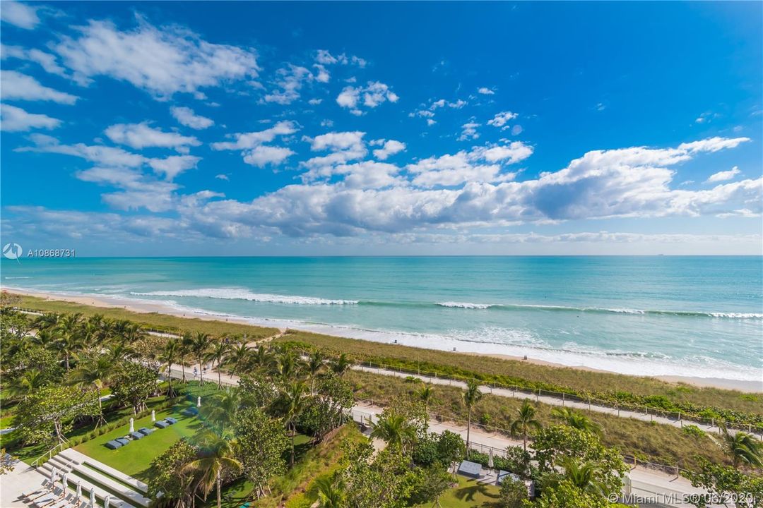 Vendido Recientemente: $6,600,000 (2 camas, 3 baños, 2274 Pies cuadrados)