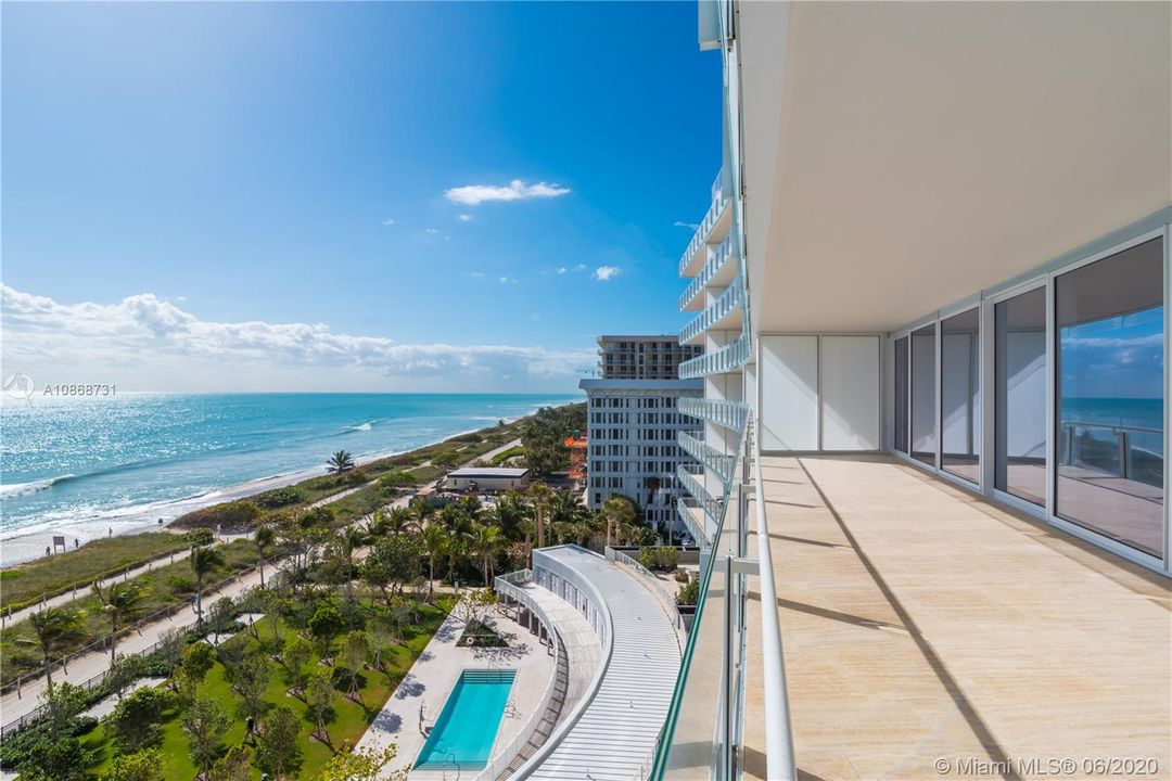 Vendido Recientemente: $6,600,000 (2 camas, 3 baños, 2274 Pies cuadrados)