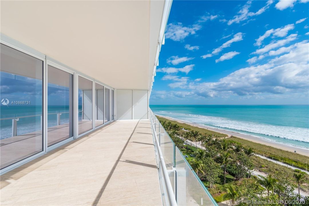 Vendido Recientemente: $6,600,000 (2 camas, 3 baños, 2274 Pies cuadrados)