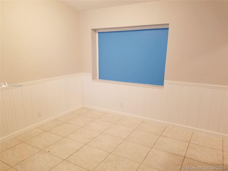 Recientemente alquilado: $1,025 (1 camas, 1 baños, 0 Pies cuadrados)