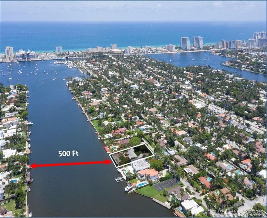 Vendido Recientemente: $2,695,000 (0.75 acres)