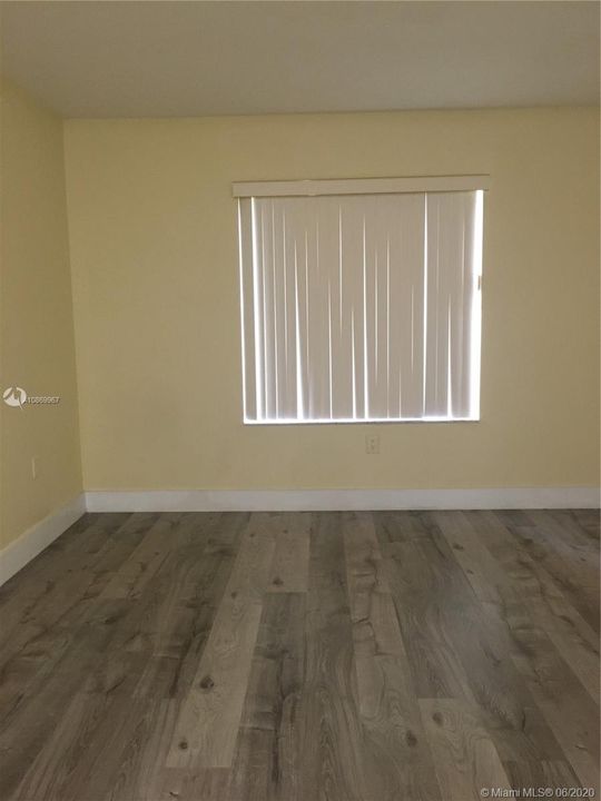 Recientemente alquilado: $1,400 (1 camas, 1 baños, 660 Pies cuadrados)