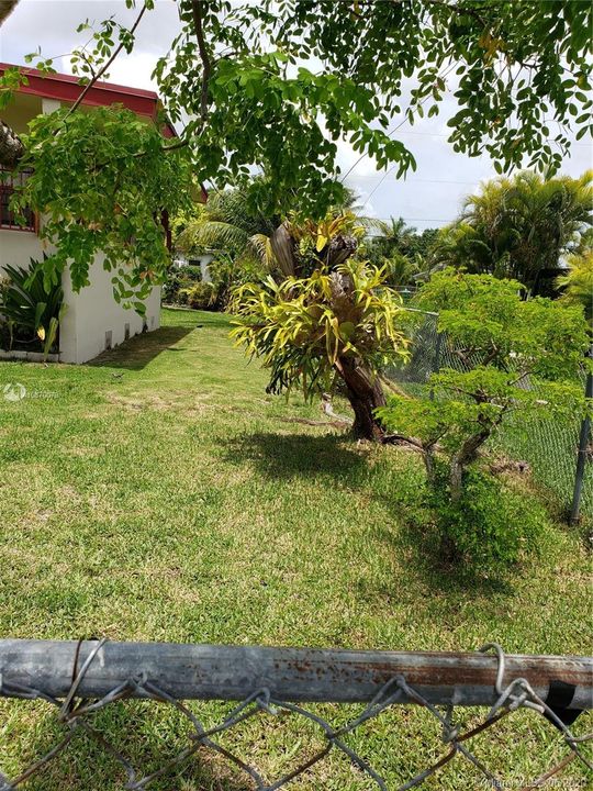 Recently Sold: $234,900 (3 beds, 2 baths, 1194 Square Feet)