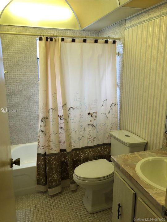 Recently Sold: $69,800 (2 beds, 2 baths, 907 Square Feet)