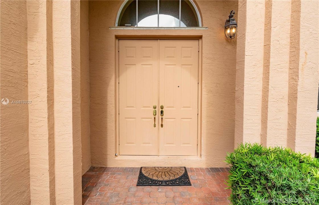 Recently Rented: $3,500 (4 beds, 3 baths, 3628 Square Feet)