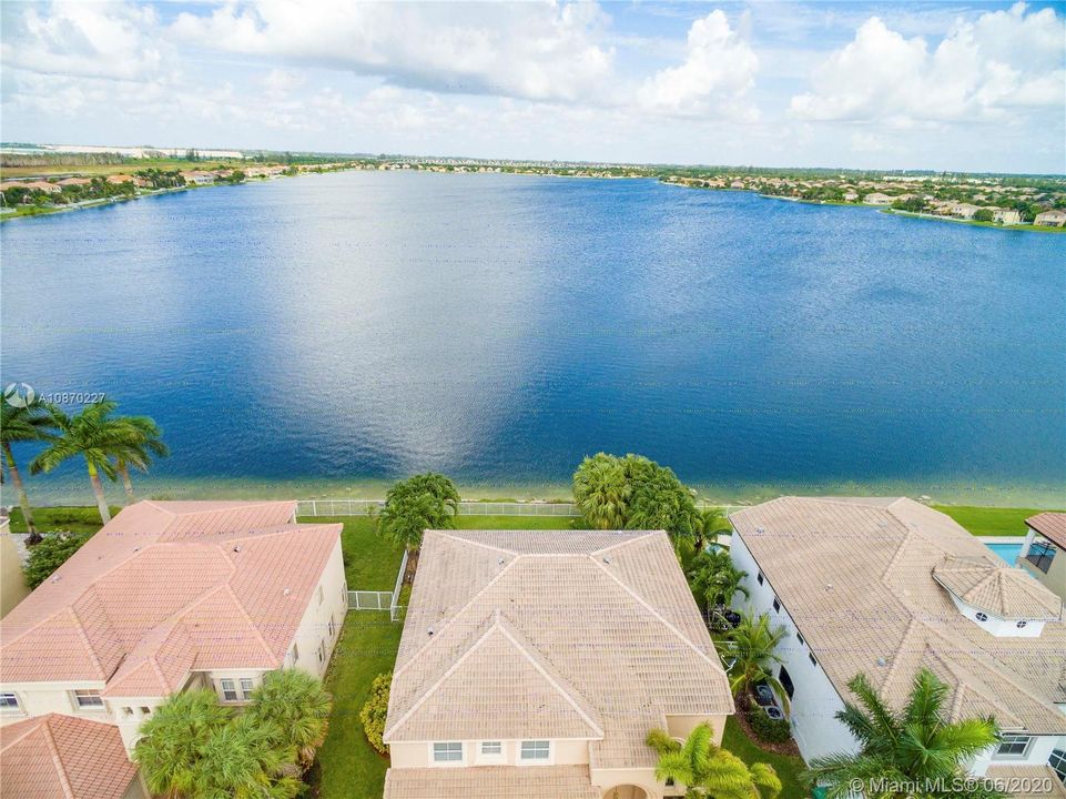 Recently Rented: $3,500 (4 beds, 3 baths, 3628 Square Feet)