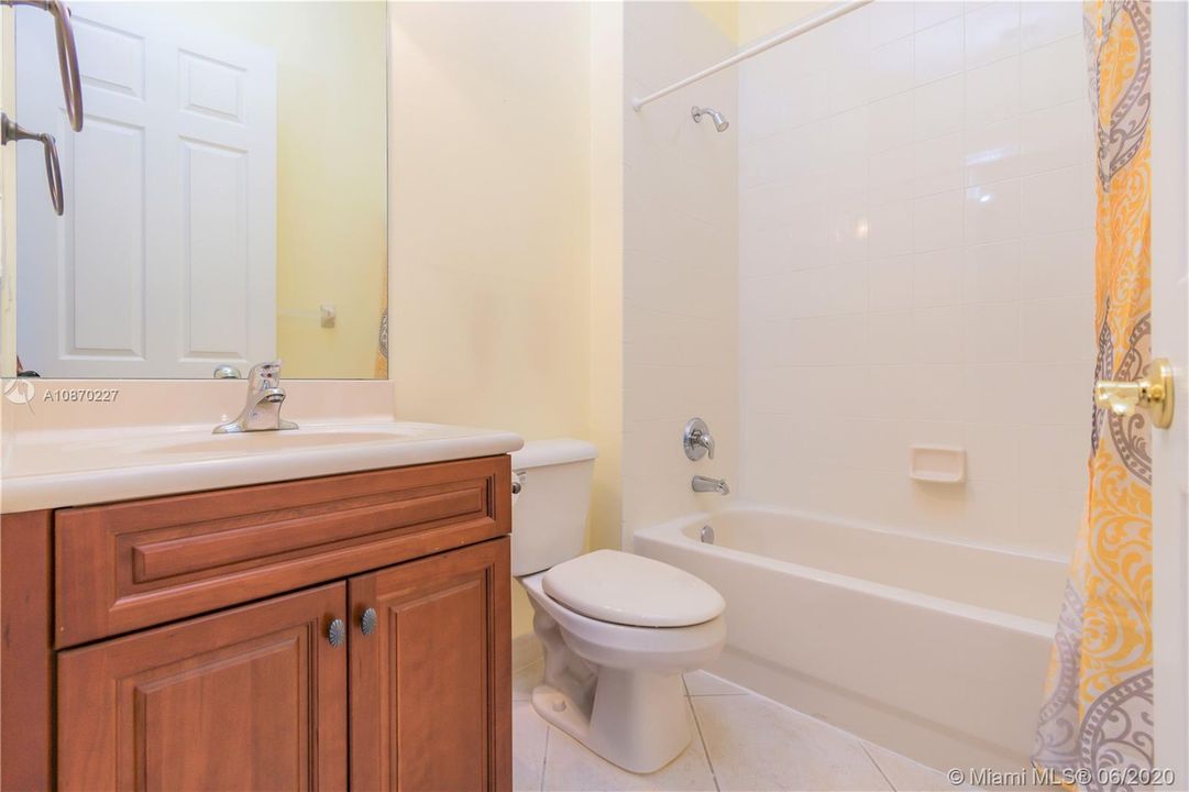 Recently Rented: $3,500 (4 beds, 3 baths, 3628 Square Feet)