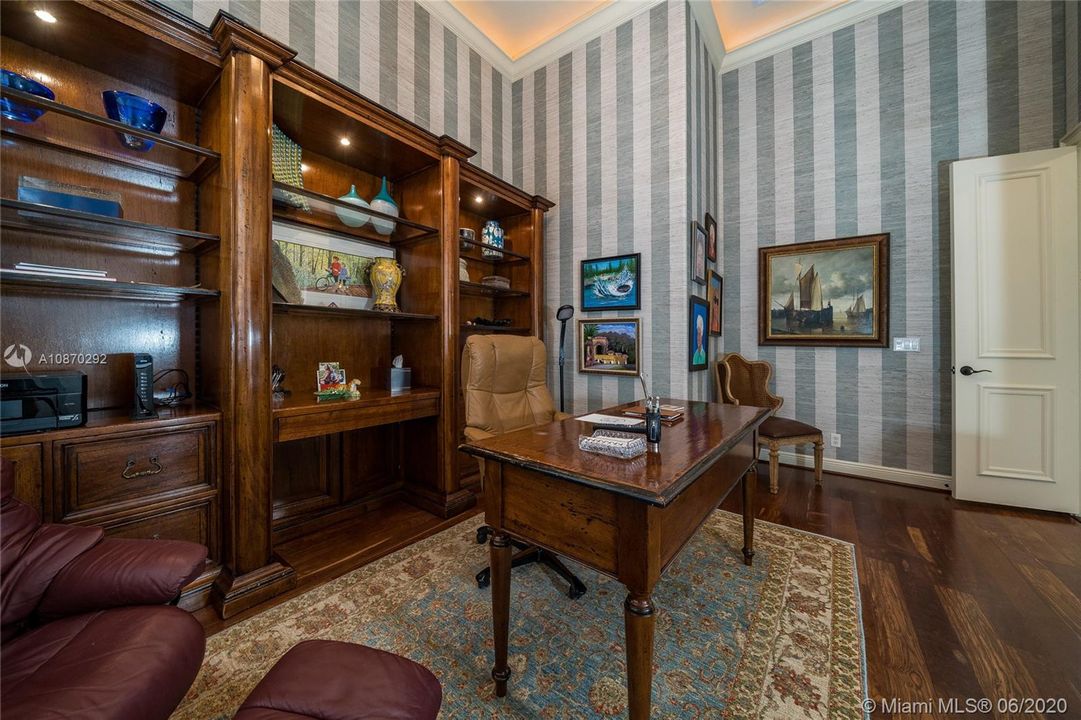 Недавно продано: $1,095,000 (4 спален, 4 ванн, 4096 Квадратных фут)