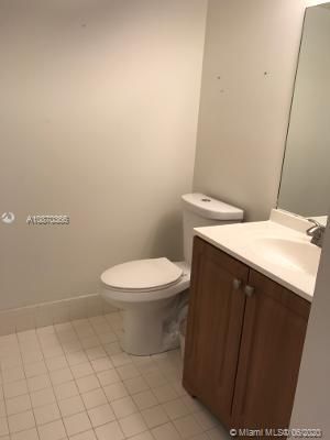 Recently Rented: $1,100 (1 beds, 1 baths, 811 Square Feet)