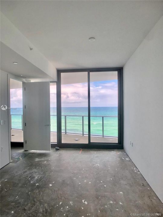 Recently Sold: $2,620,000 (2 beds, 2 baths, 0 Square Feet)