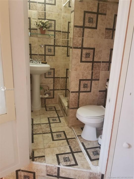 Недавно арендовано: $700 (0 спален, 1 ванн, 450 Квадратных фут)