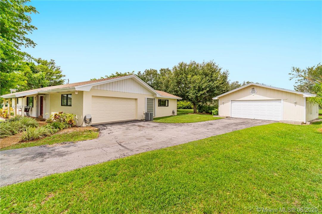 2 car garage and additional detatched garage/workshop