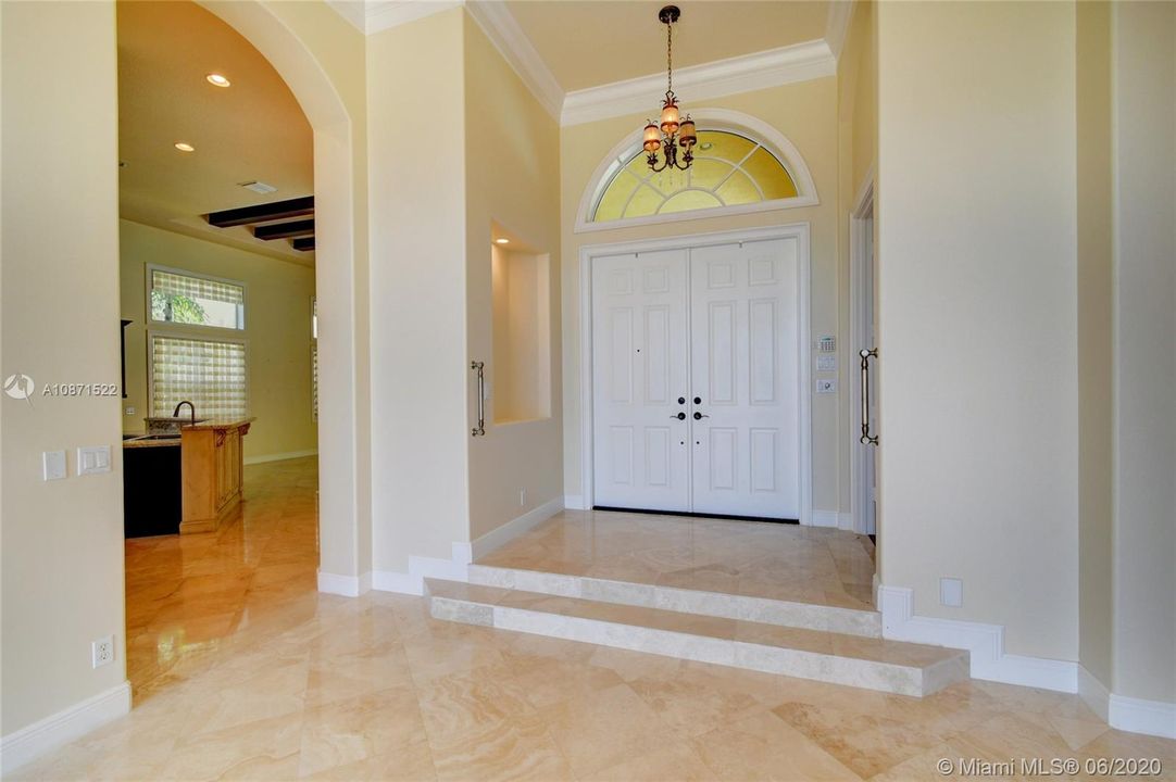 Recently Sold: $1,395,000 (4 beds, 3 baths, 4102 Square Feet)
