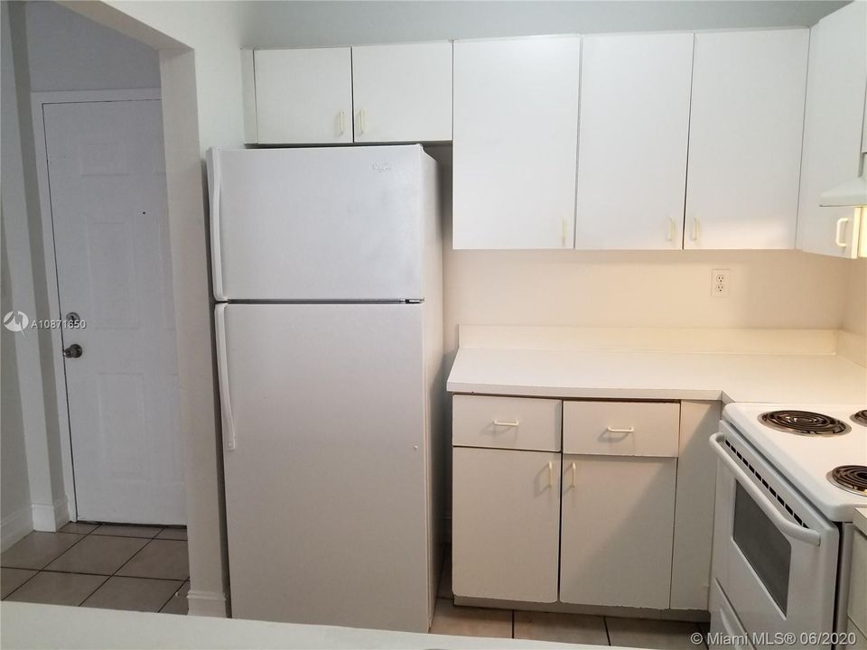 Vendido Recientemente: $164,900 (2 camas, 2 baños, 867 Pies cuadrados)