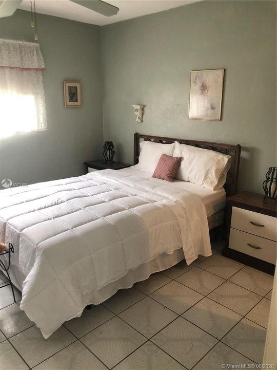 Recently Sold: $47,499 (1 beds, 1 baths, 730 Square Feet)