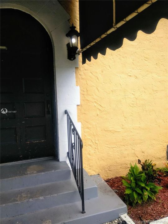 Recently Sold: $109,000 (0 beds, 1 baths, 351 Square Feet)