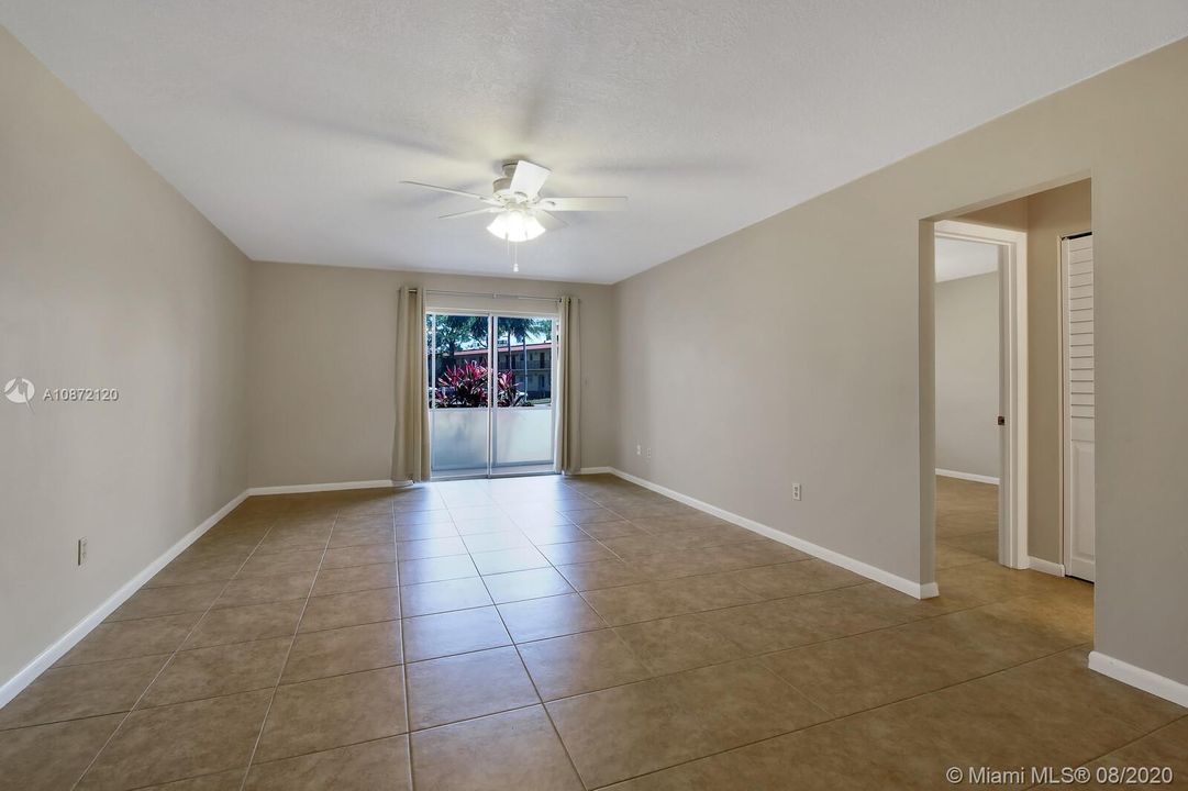 Dining / Living Room