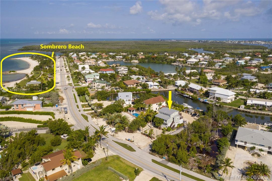 Recently Sold: $1,095,000 (6 beds, 5 baths, 3008 Square Feet)