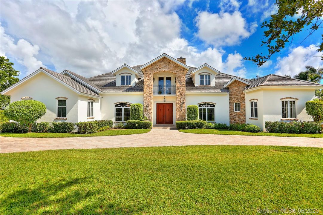 Недавно арендовано: $11,500 (7 спален, 7 ванн, 7608 Квадратных фут)