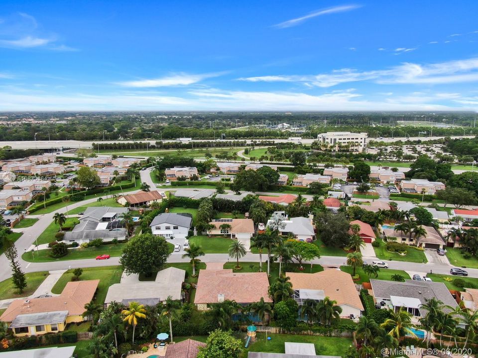 Recently Sold: $509,900 (3 beds, 2 baths, 2042 Square Feet)