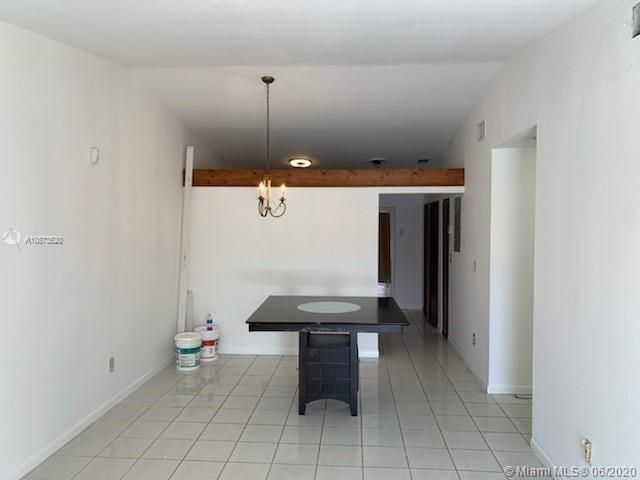 Recently Sold: $280,000 (3 beds, 2 baths, 1190 Square Feet)