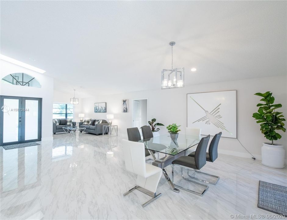 Recently Rented: $5,000 (5 beds, 3 baths, 3194 Square Feet)