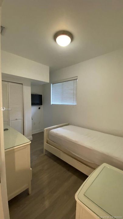 Recientemente alquilado: $4,400 (4 camas, 3 baños, 2591 Pies cuadrados)