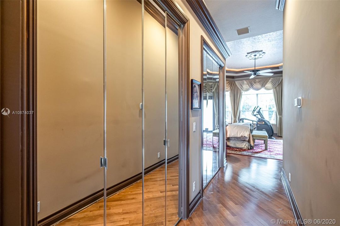 Master Bedroom Hallway to Master Bath