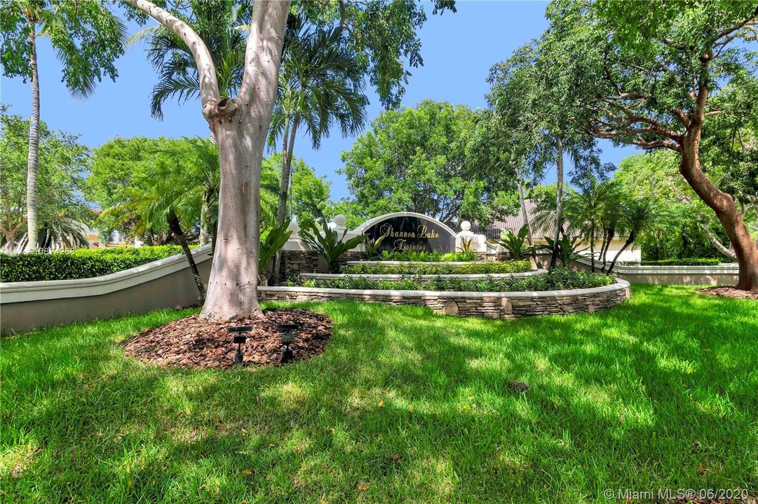 Shannon Lake Estates Entrance. Gated