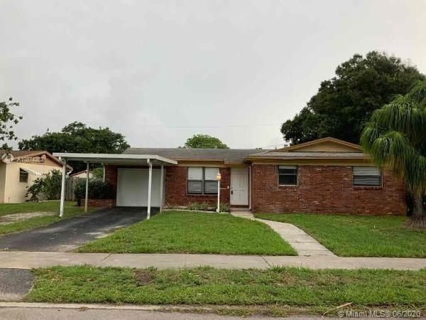 Recently Rented: $2,045 (3 beds, 2 baths, 1389 Square Feet)