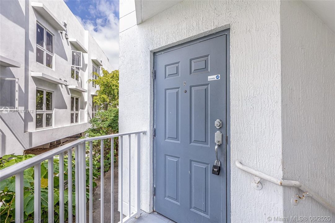Recently Sold: $3,990,000 (0 beds, 0 baths, 11849 Square Feet)