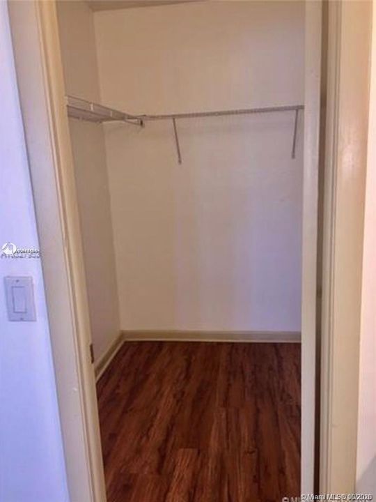 Recently Rented: $1,200 (2 beds, 2 baths, 1075 Square Feet)