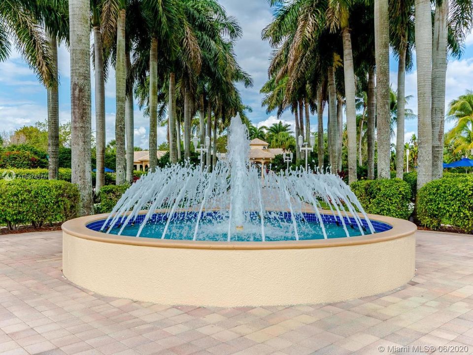 Recently Rented: $4,200 (5 beds, 3 baths, 2864 Square Feet)
