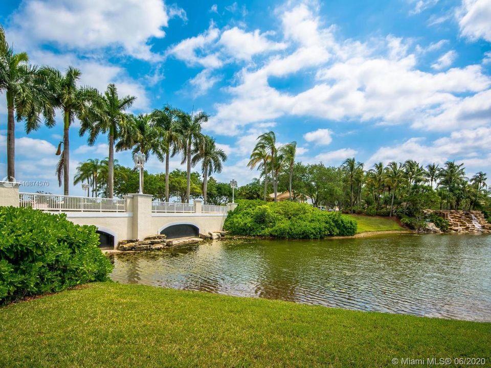 Recently Rented: $4,200 (5 beds, 3 baths, 2864 Square Feet)