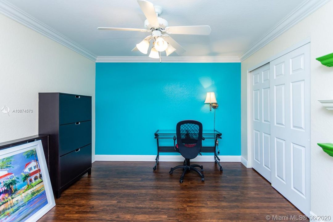 Recently Rented: $4,200 (5 beds, 3 baths, 2864 Square Feet)