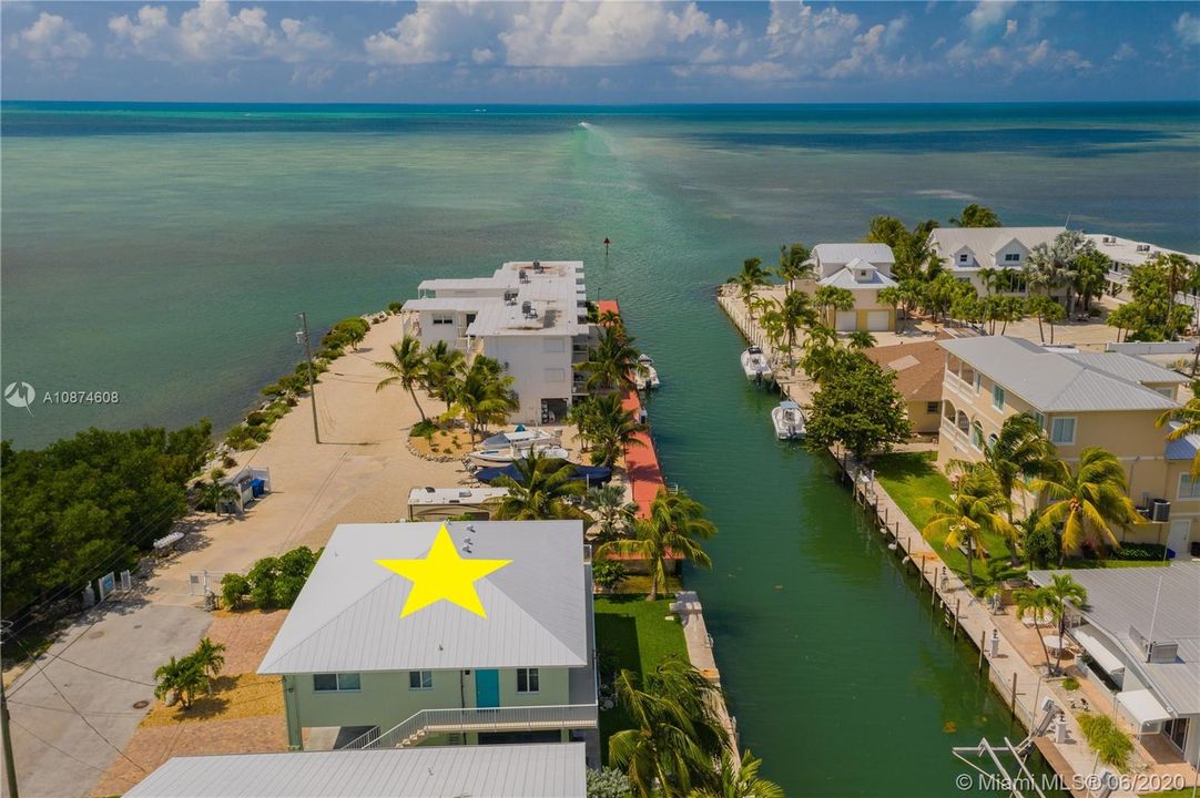 Recently Sold: $1,250,000 (3 beds, 3 baths, 1509 Square Feet)