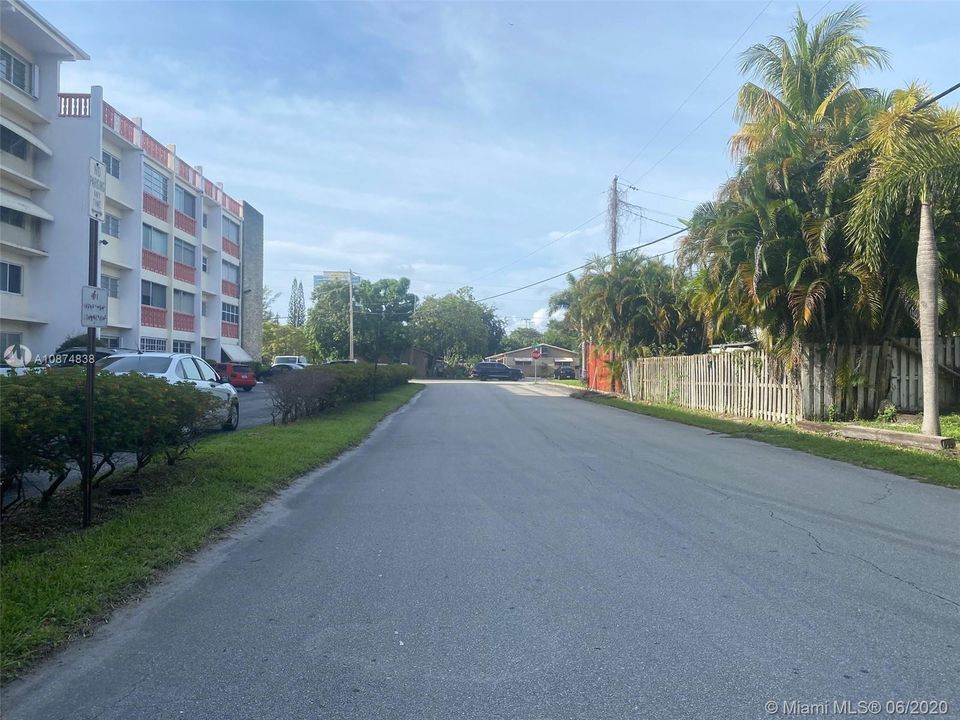 Recently Sold: $70,000 (1 beds, 1 baths, 770 Square Feet)