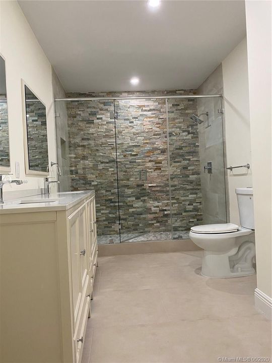 Recently Sold: $572,500 (4 beds, 3 baths, 2652 Square Feet)
