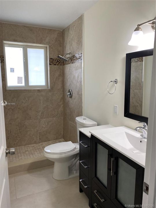 Recently Sold: $572,500 (4 beds, 3 baths, 2652 Square Feet)