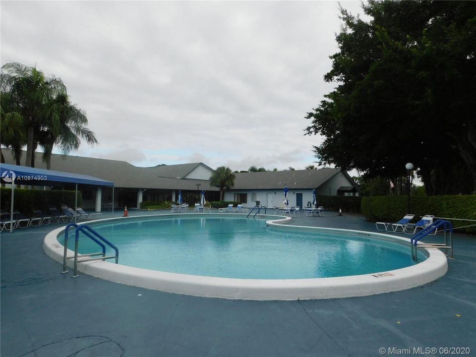 MAIN POOL AREA